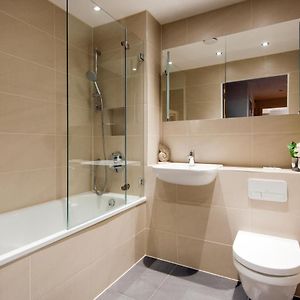 Privé Appartement met Twee Slaapkamers